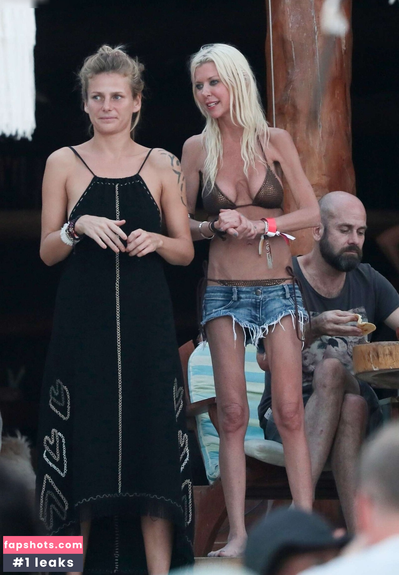 Tara Reid Nude Leaks OnlyFans Photos #19 - LeakJerk