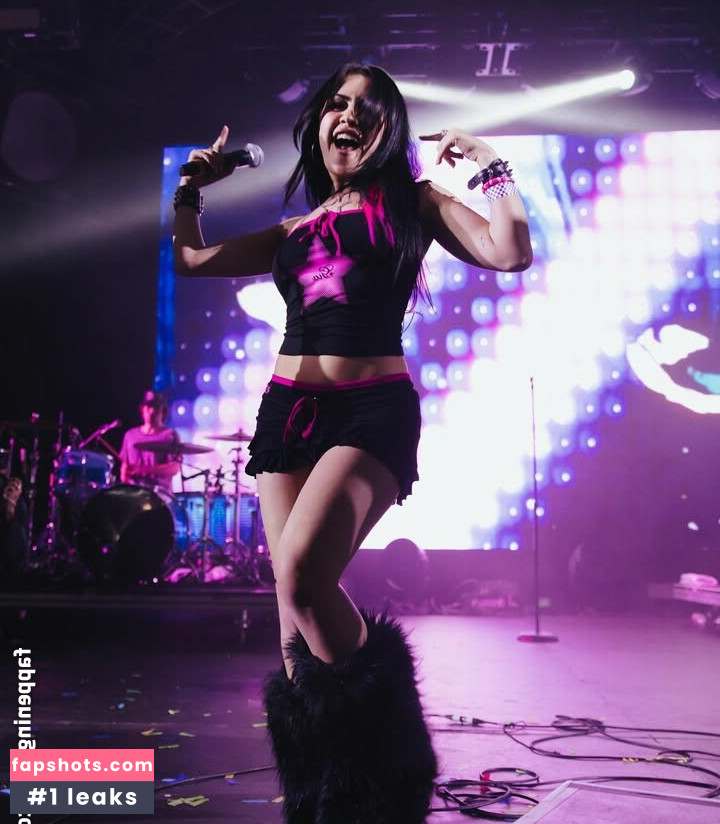 Tara Yummy gallery photo #54