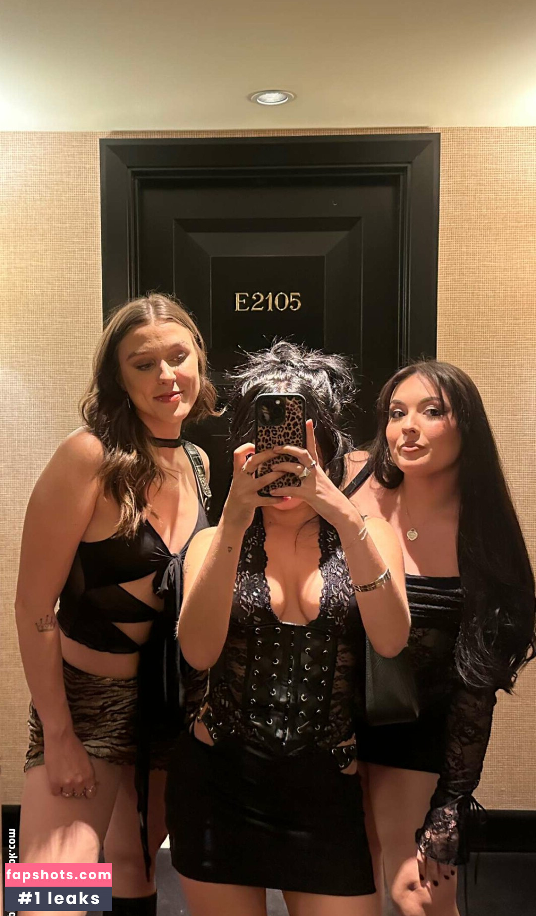 Tara Yummy gallery photo #85