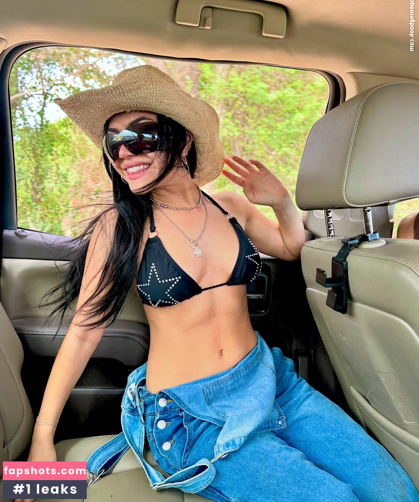 Tara Yummy gallery photo #97