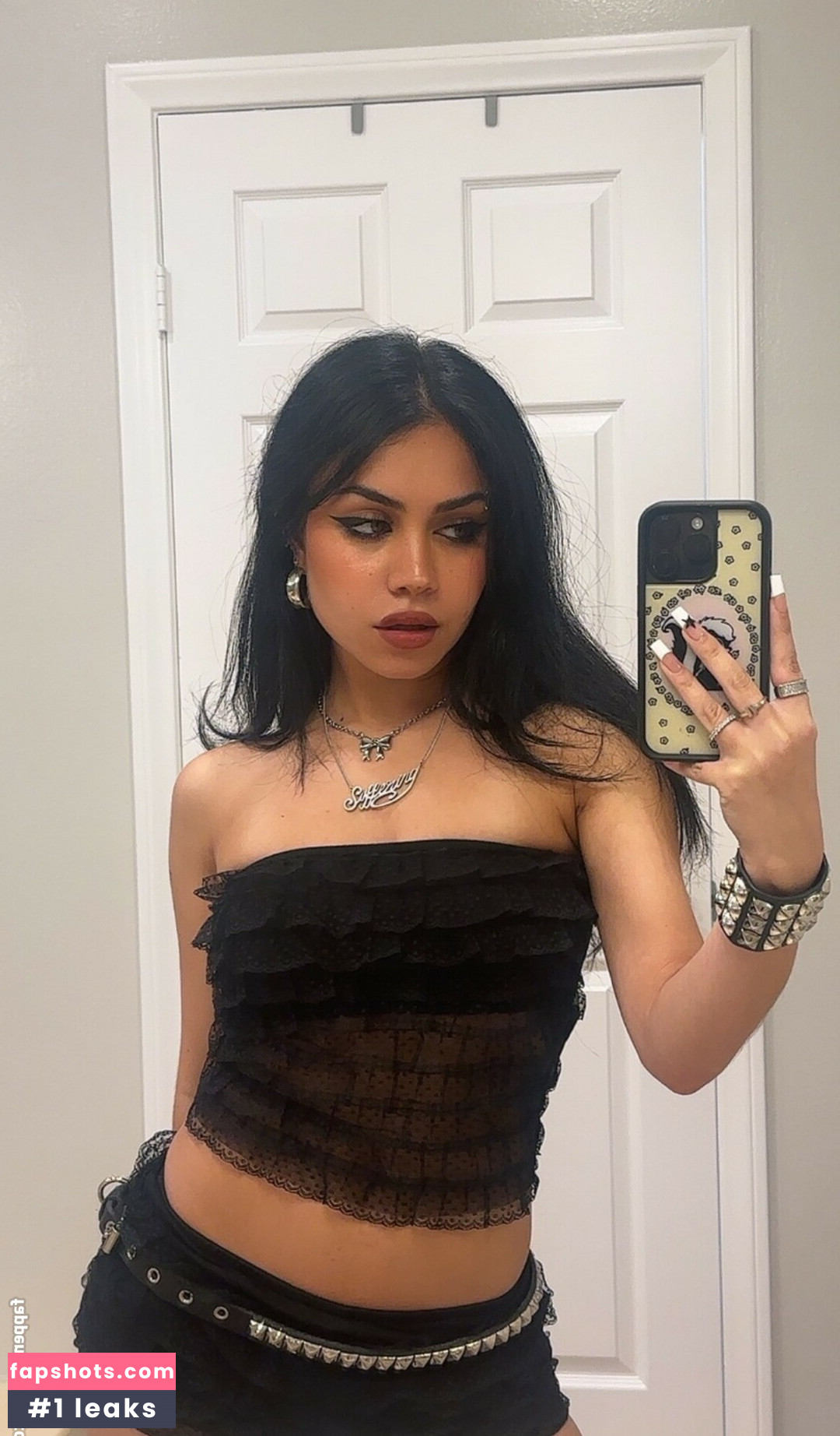 Tara Yummy gallery photo #98