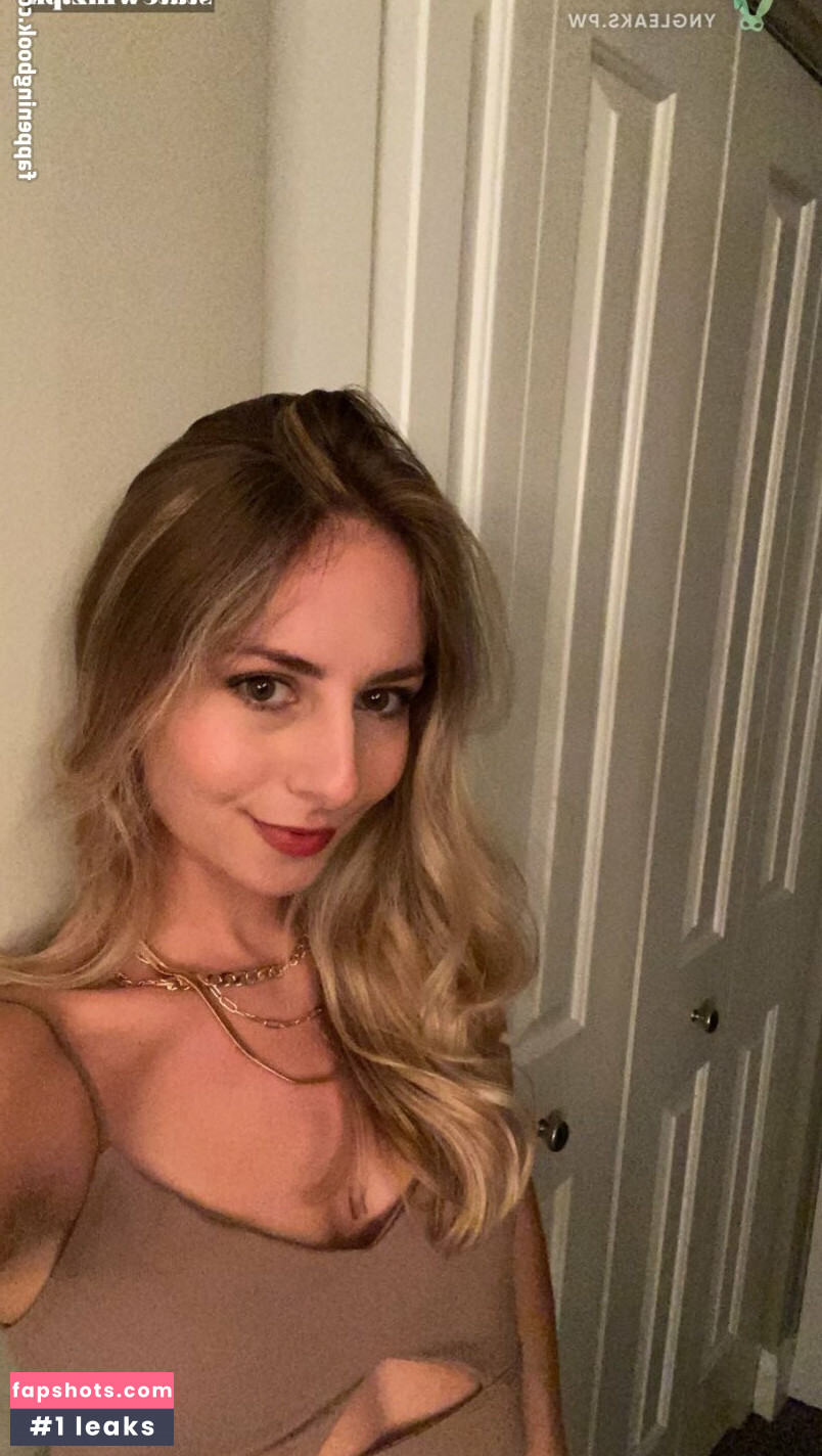 Tarah Kayne gallery photo #12