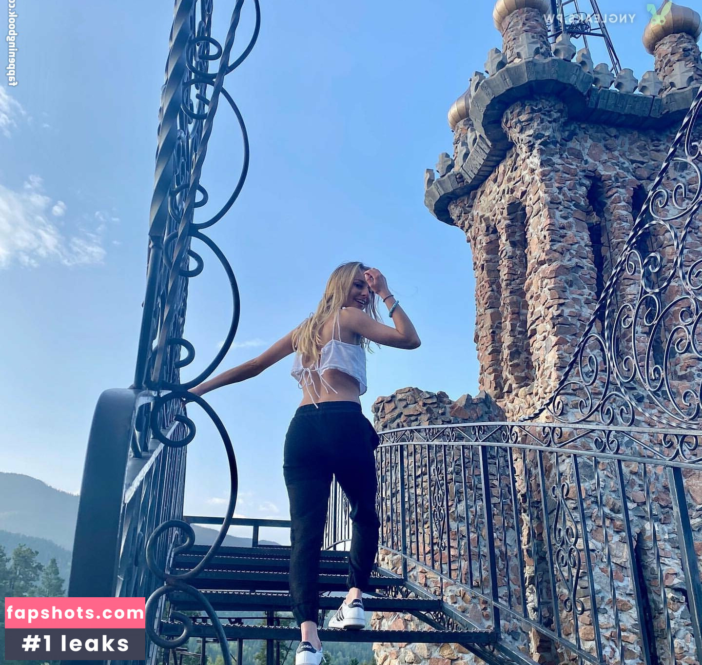 Tarah Kayne nude babe gallery