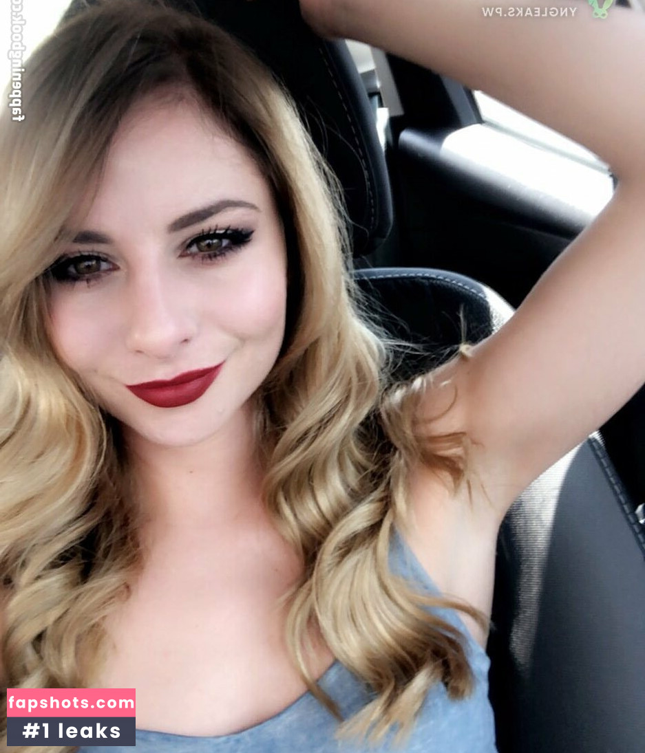 Tarah Kayne gallery photo #23