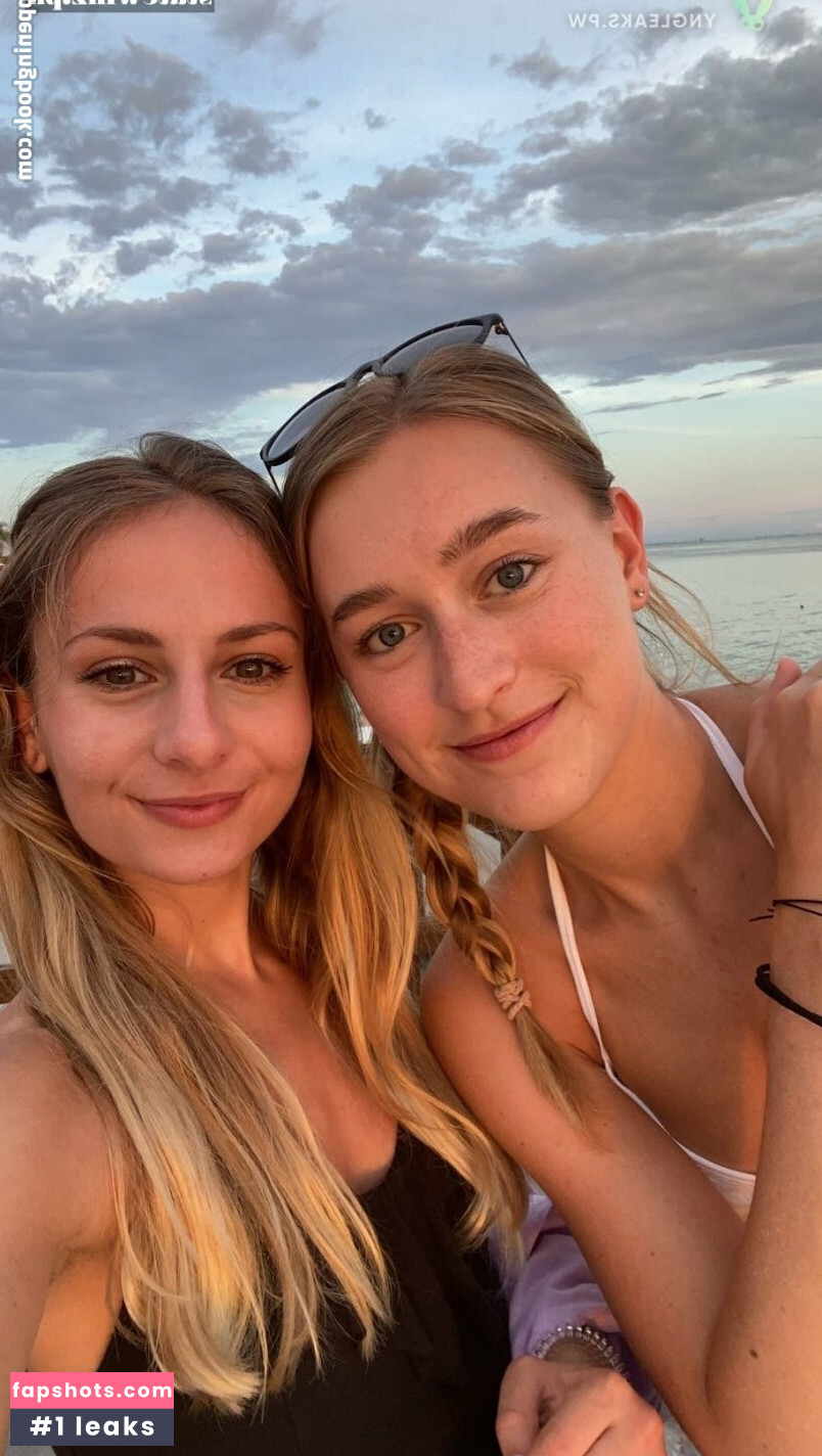 Tarah Kayne gallery photo #5