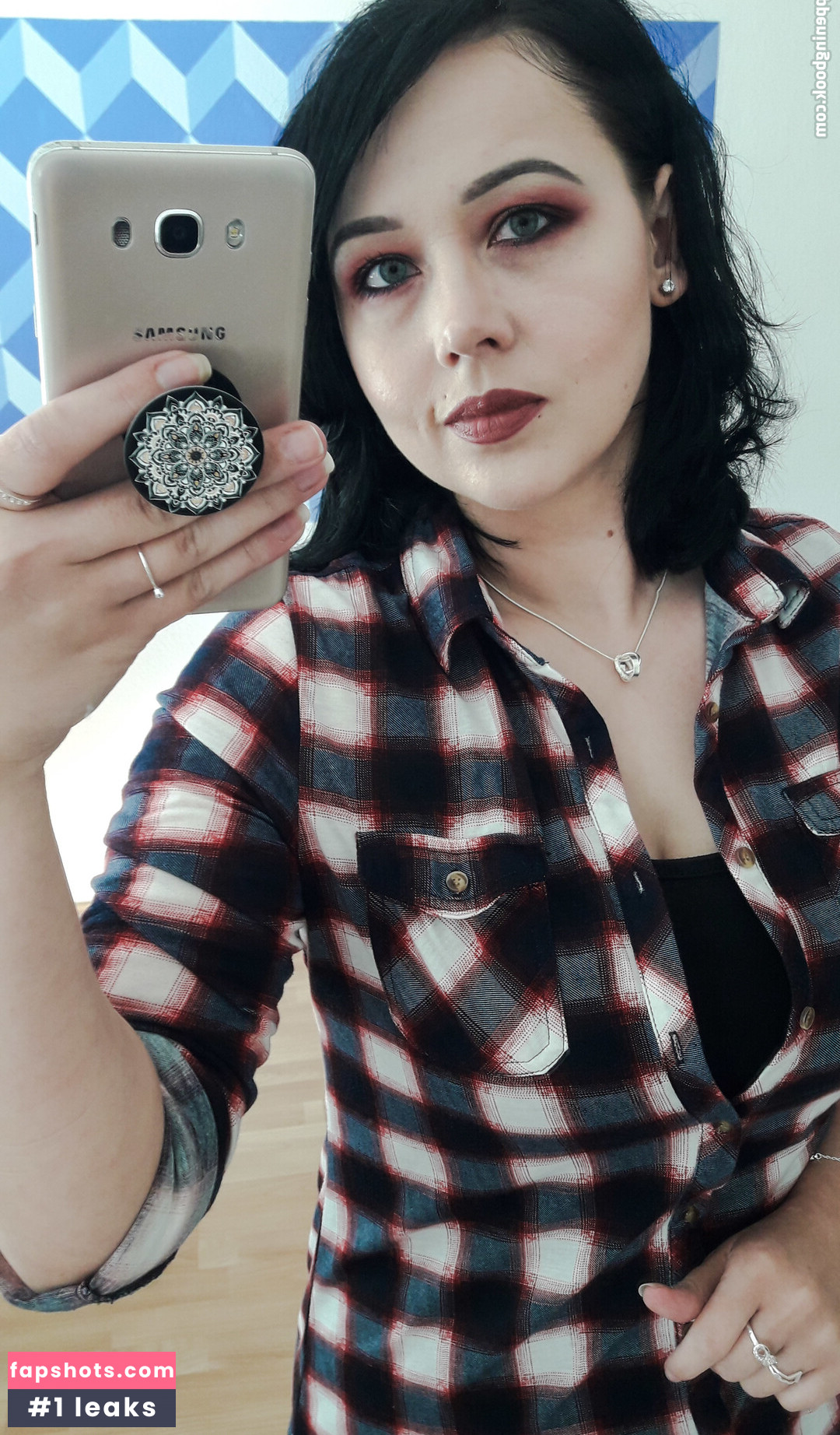 taranalo gallery photo #6