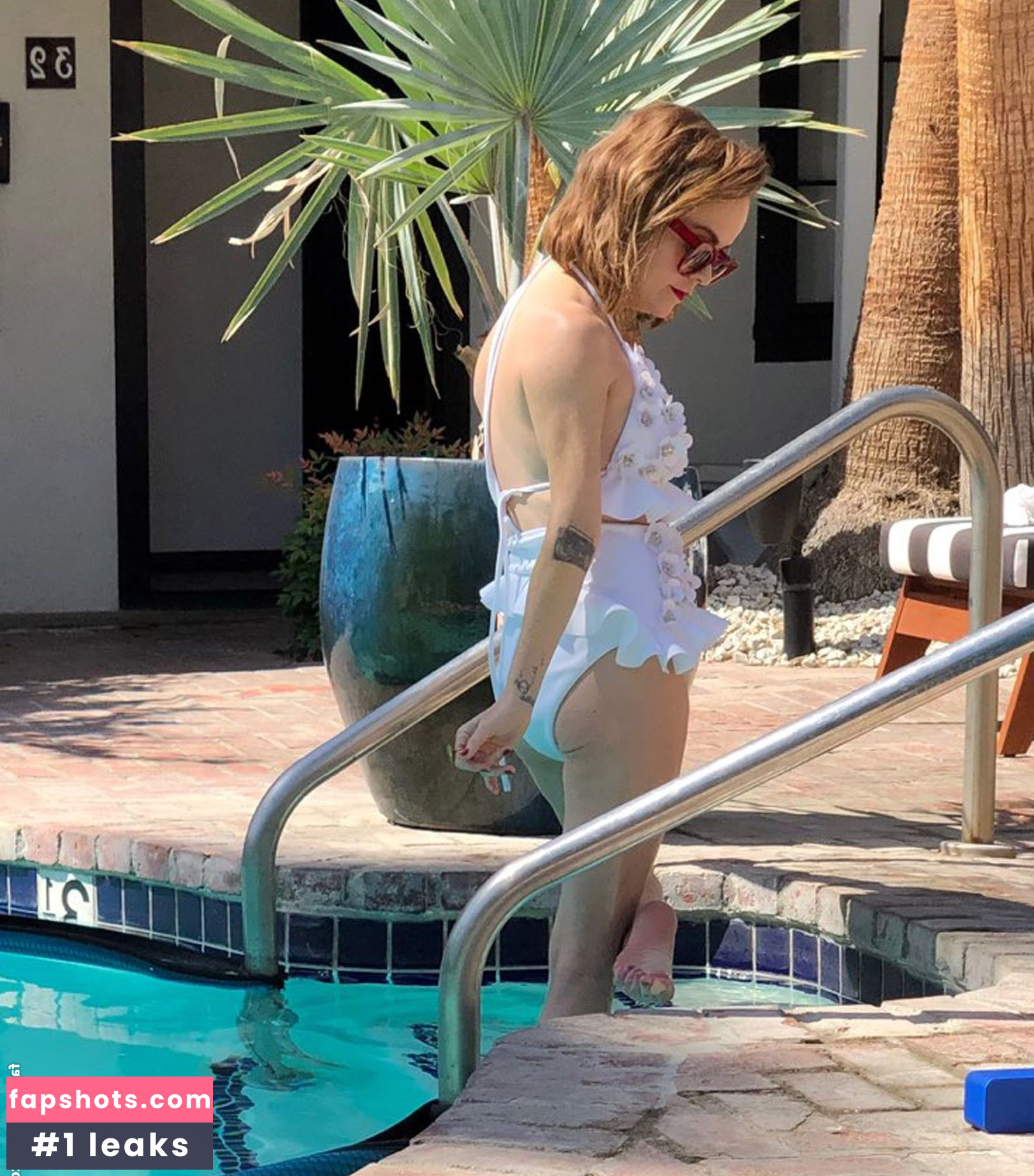 Taryn Manning Nude Leaks OnlyFans Photos #28 - LeakJerk