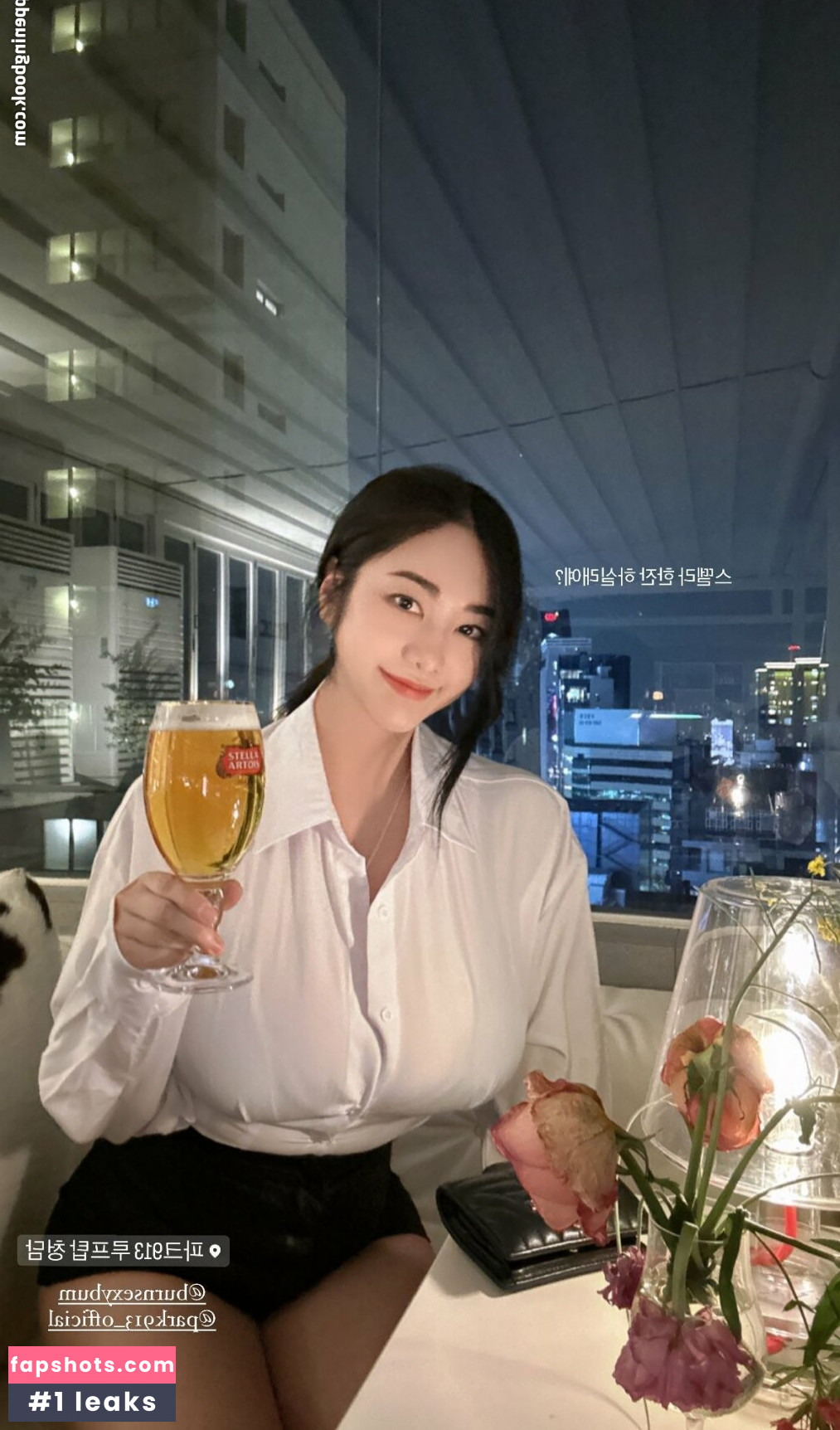 Tasha Y gallery photo #5