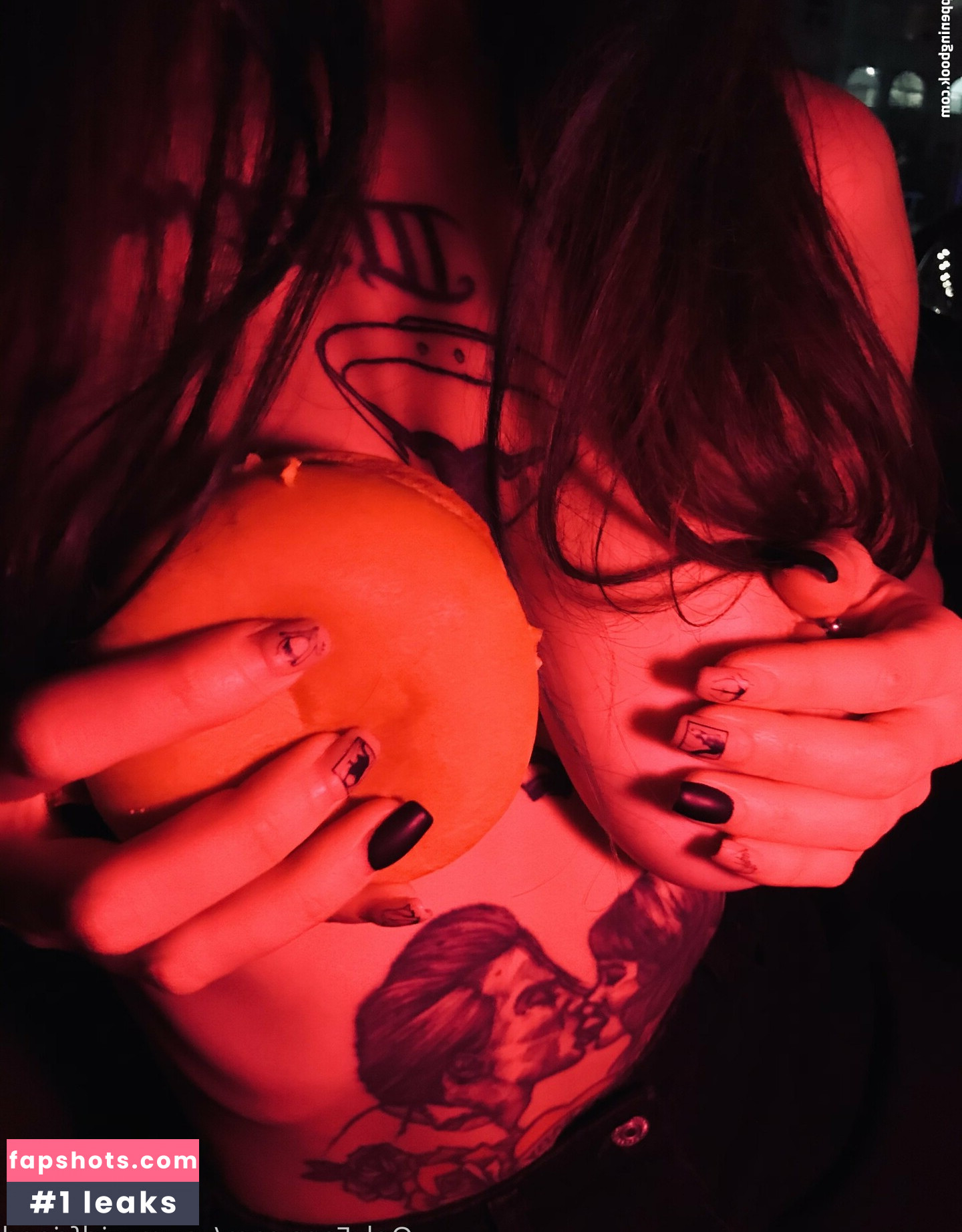 tashablunt gallery photo #7