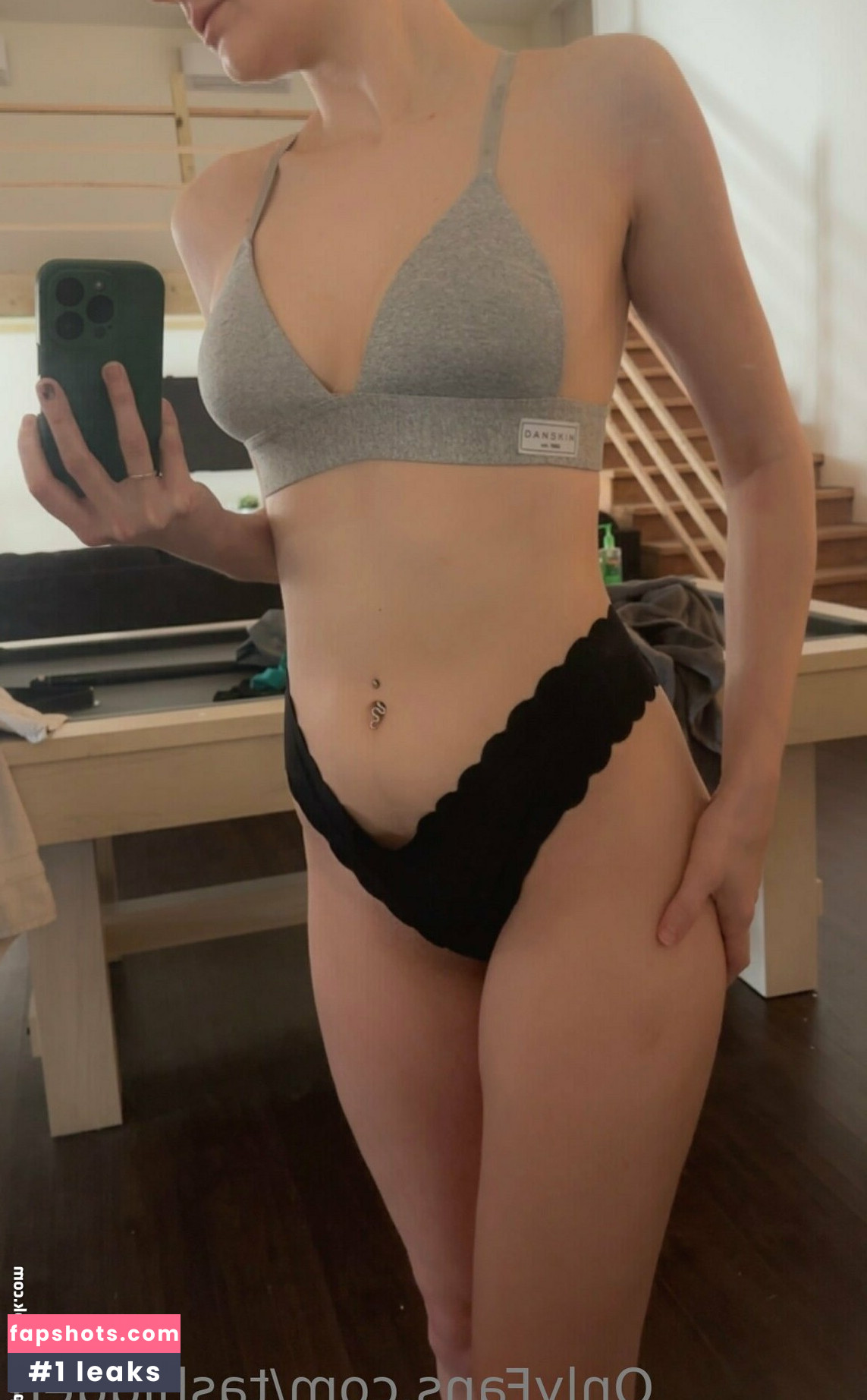 tashidden gallery photo #4