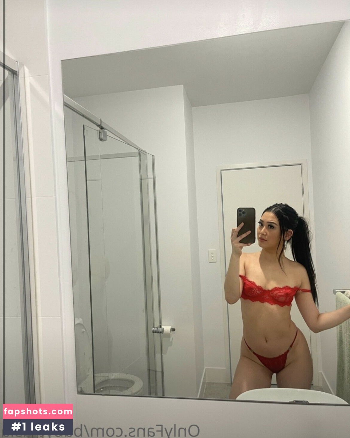 Tasia Hafenstein gallery photo #2