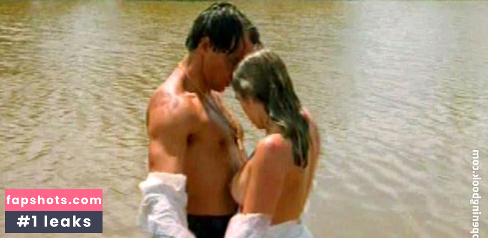 Tássia Camargo Nude Leaks OnlyFans Photos #8 - LeakJerk