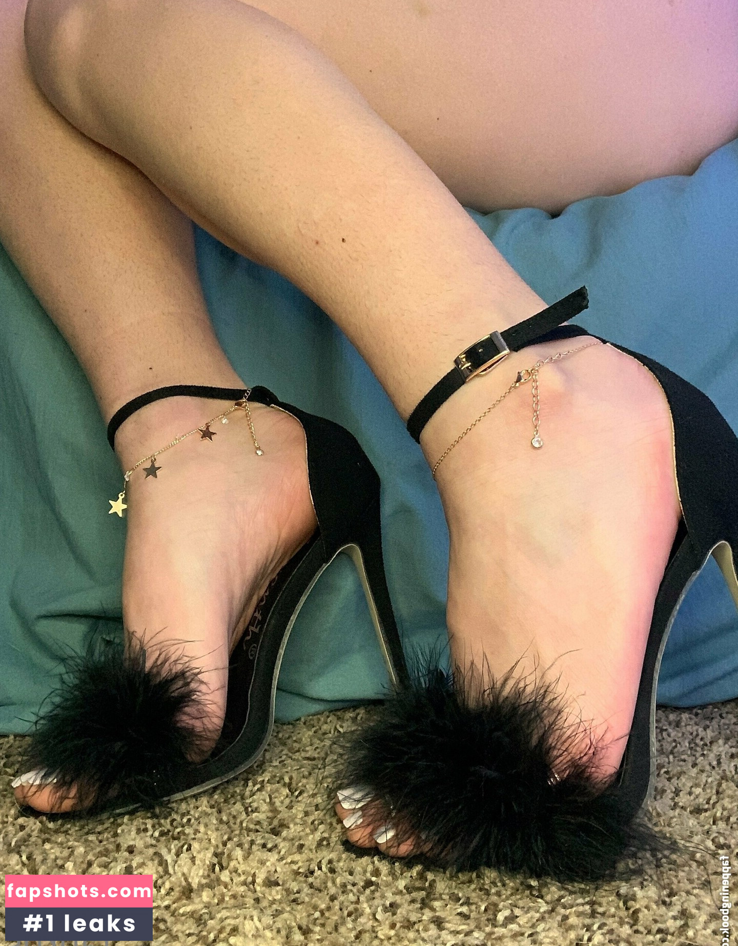 tastytaurustoes gallery photo #13