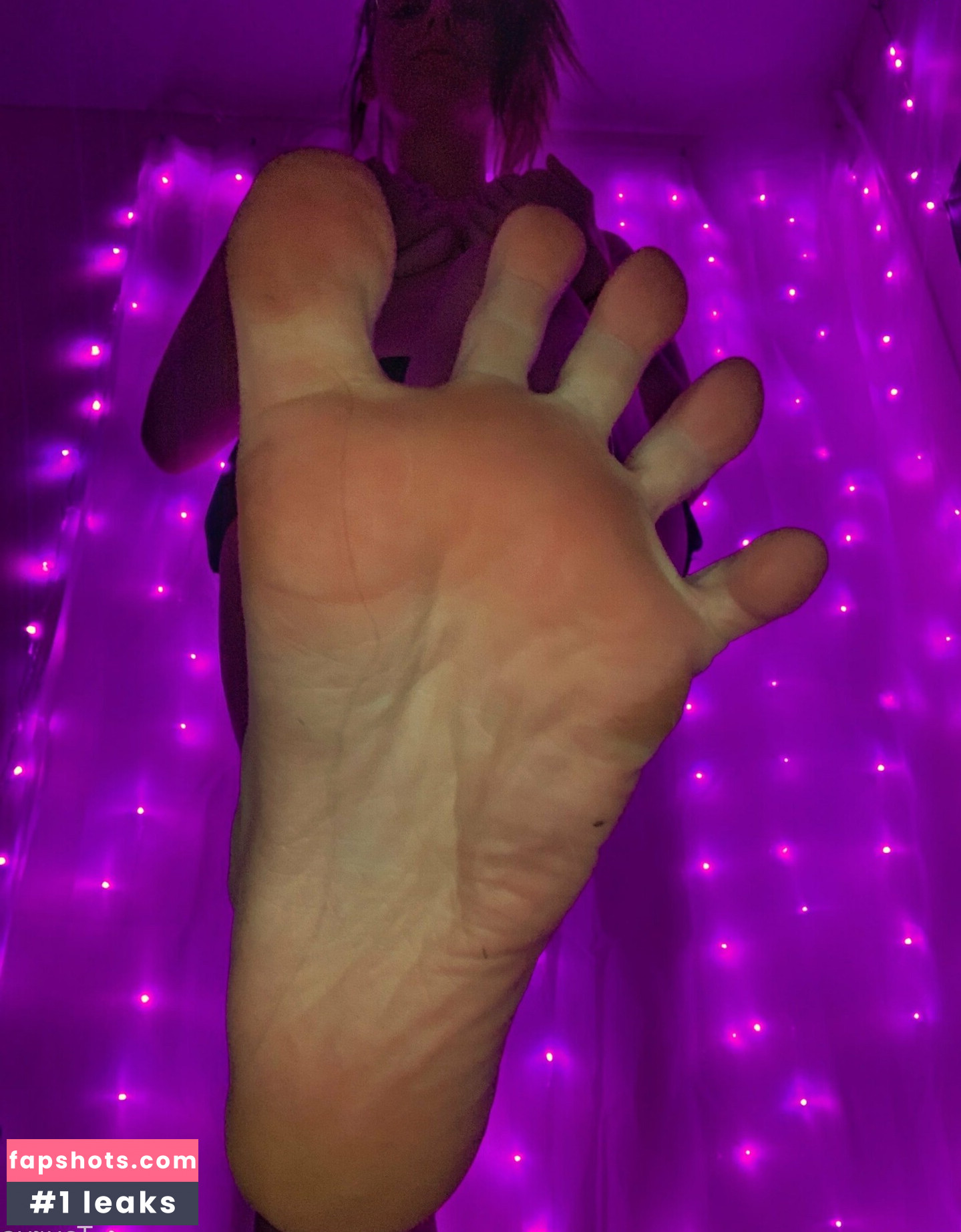 tastytaurustoes gallery photo #46