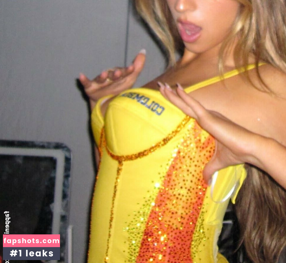 Tate McRae Nahé úniky fotek pouze od fanoušků #239 - Fapshots