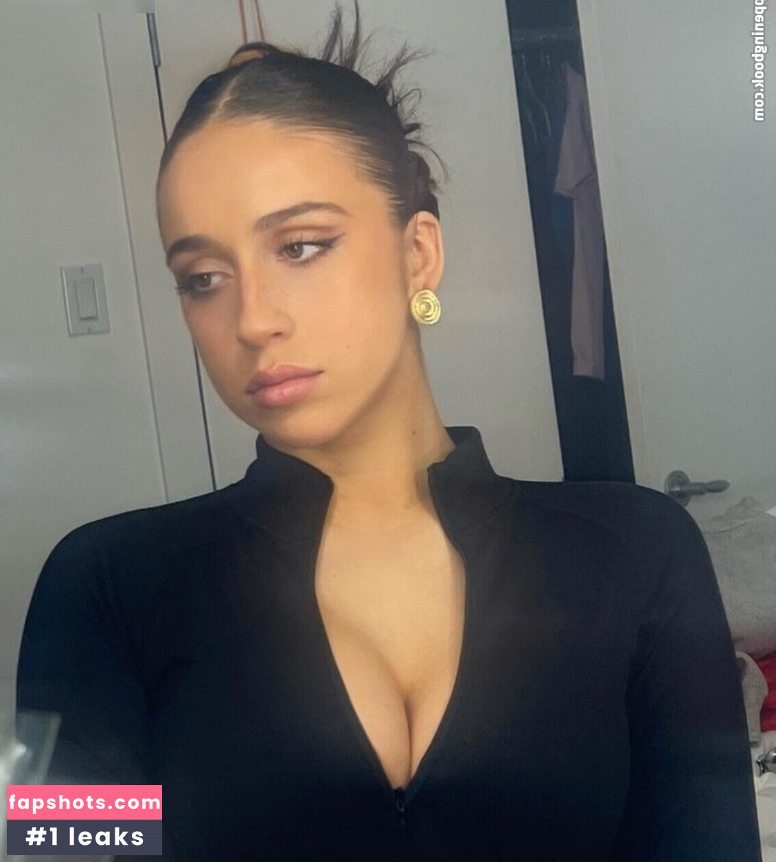 Tate McRae gallery photo #507