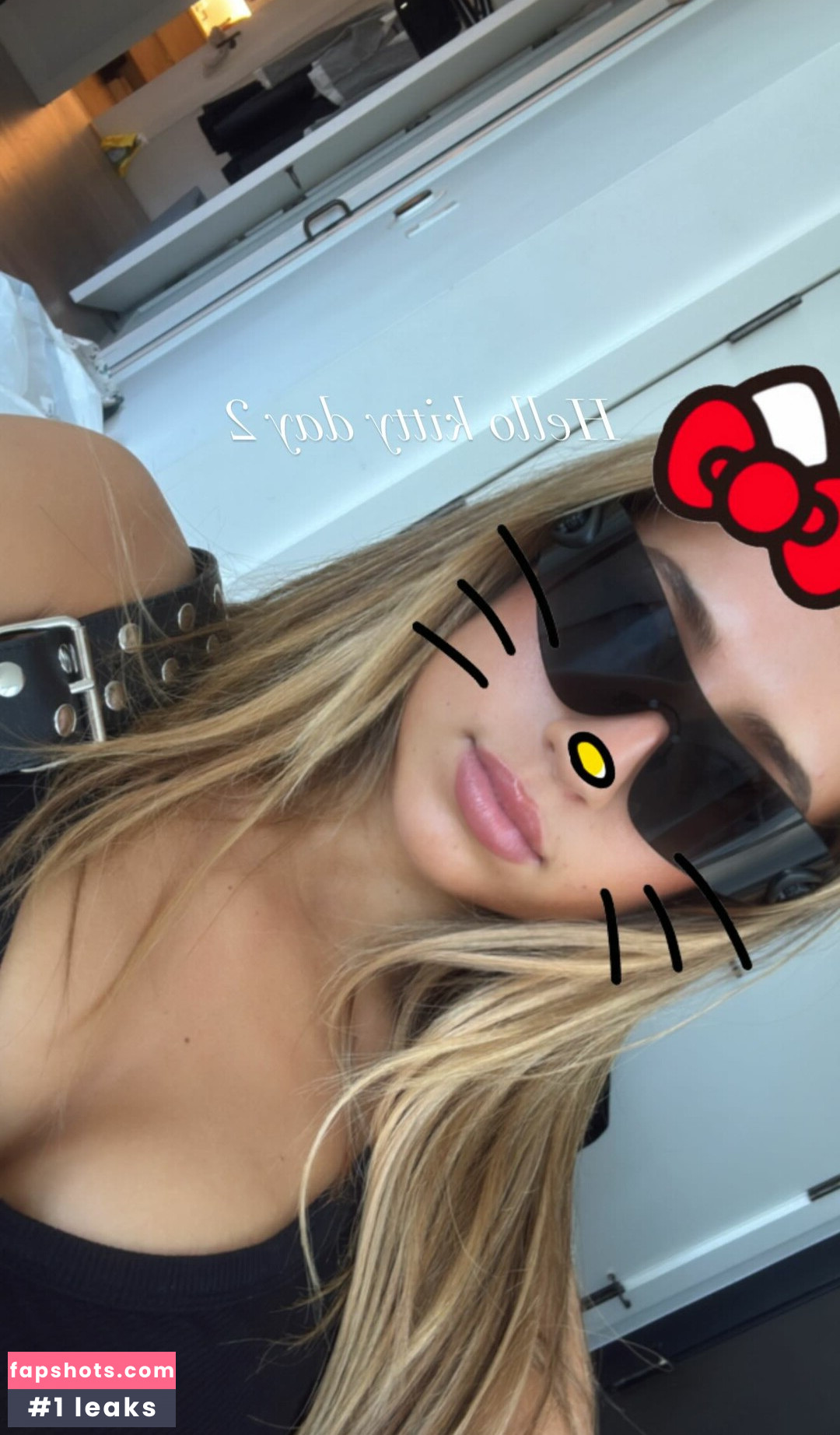 Tate McRae gallery photo #86