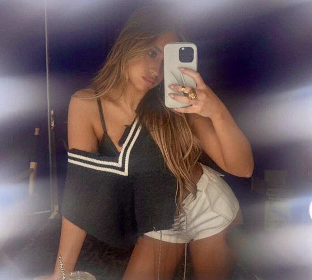 tate-mcrae gallery photo #612