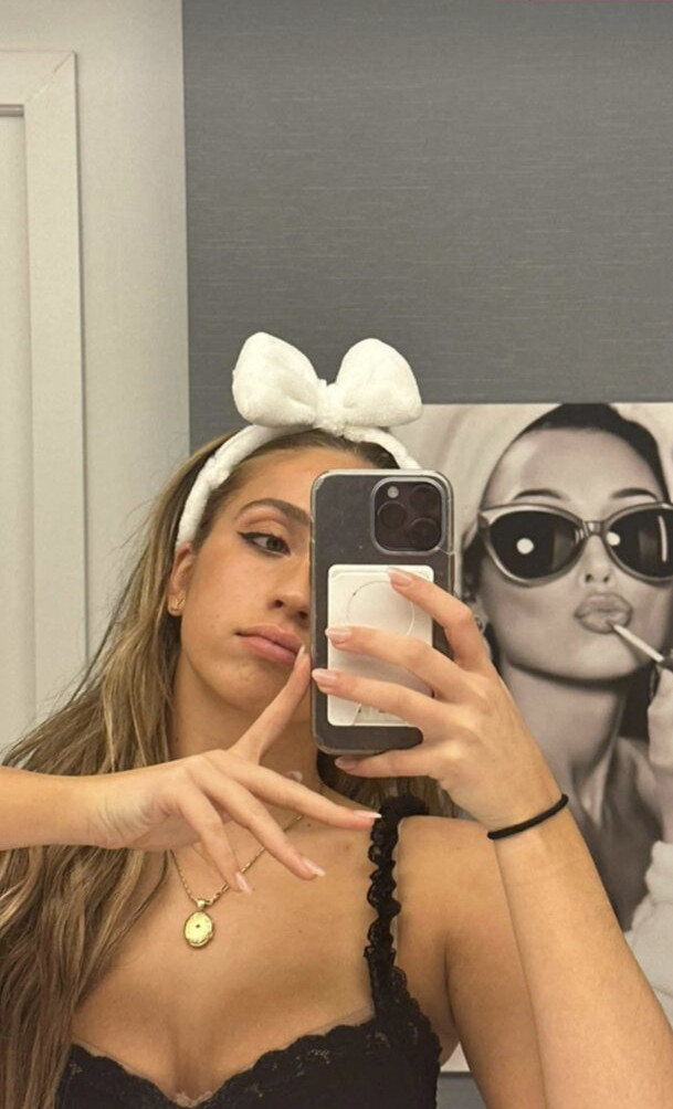 tate-mcrae gallery photo #675