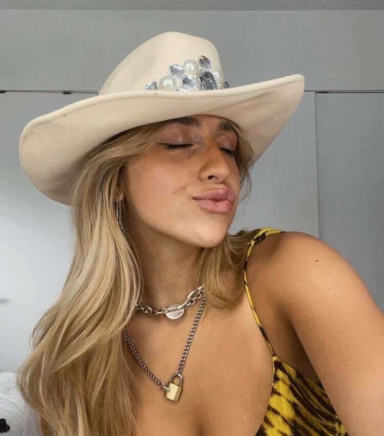 tate-mcrae Nude Leaks OnlyFans Photos #763 - Fapshots