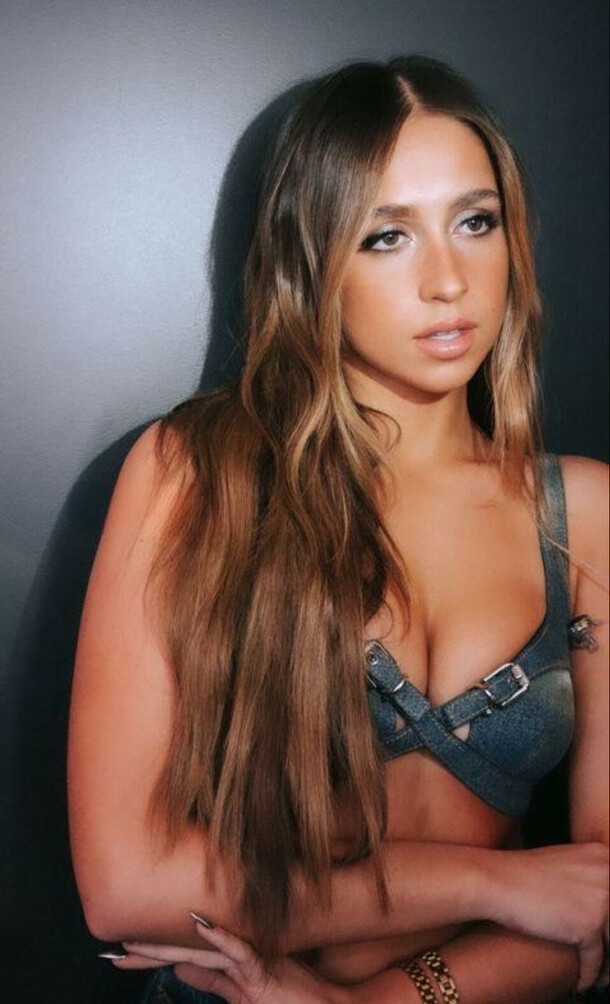 tate-mcrae Nude Leaks OnlyFans Photos #824 - Fapshots