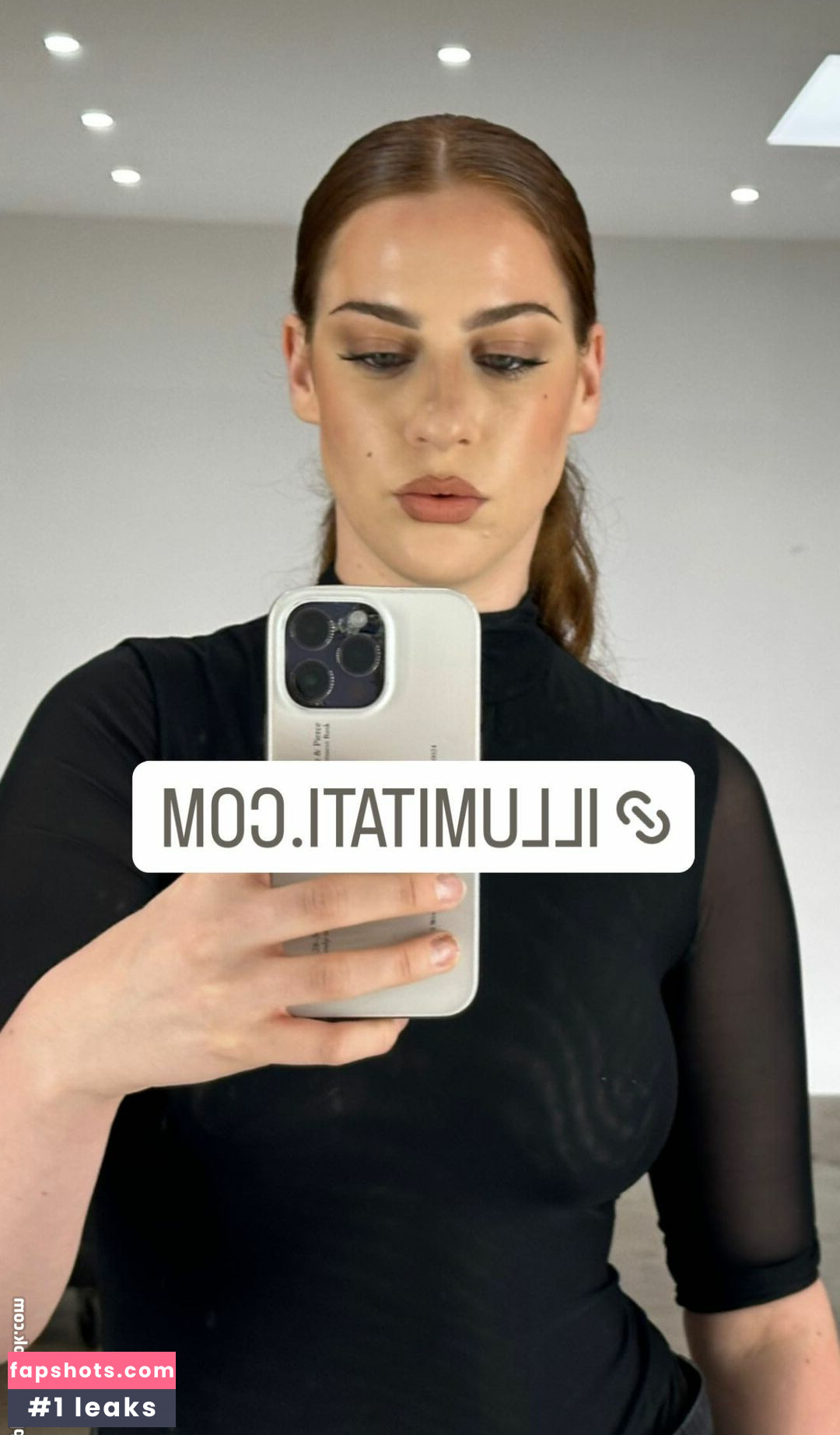 Tati Bruening gallery photo #45