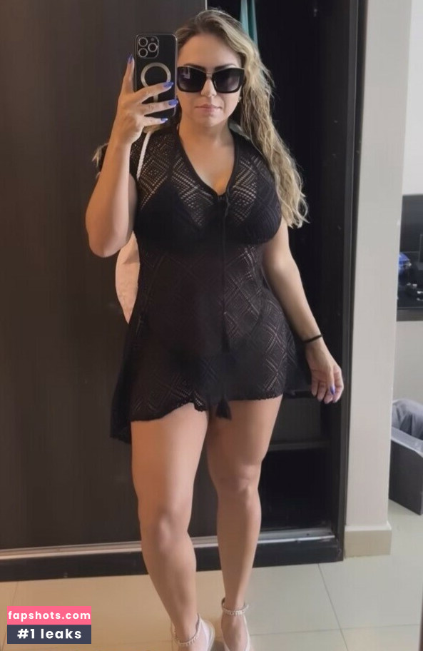 Tati Cariani Nude Leaks OnlyFans Photos #10 - Fapshots