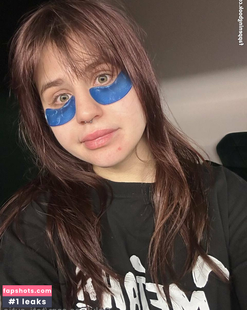 tati_cutie gallery photo #7