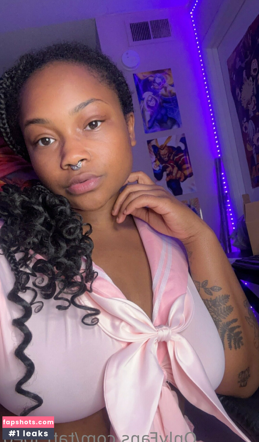 tati_jpeg gallery photo #4