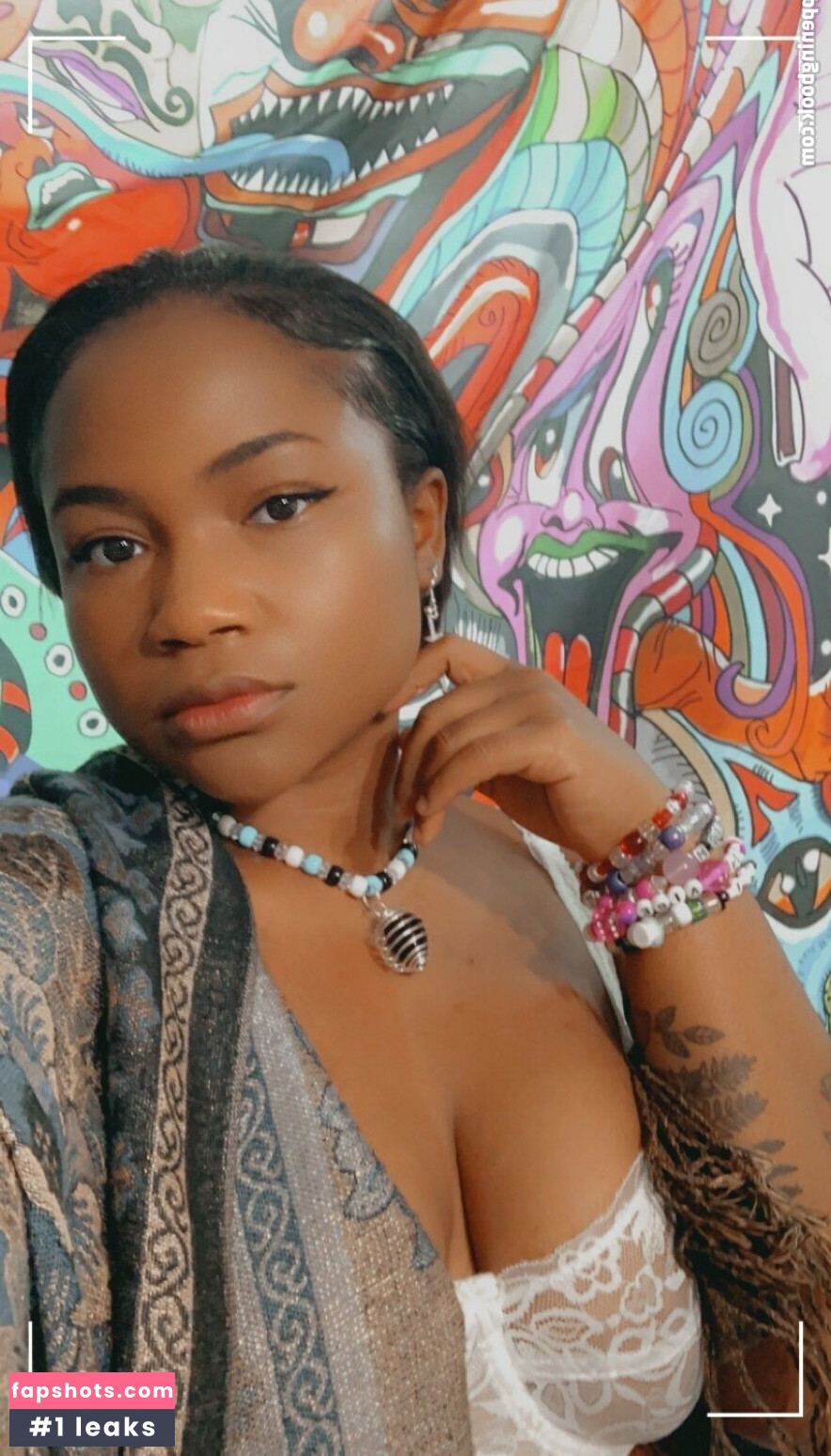 tati_jpeg gallery photo #5