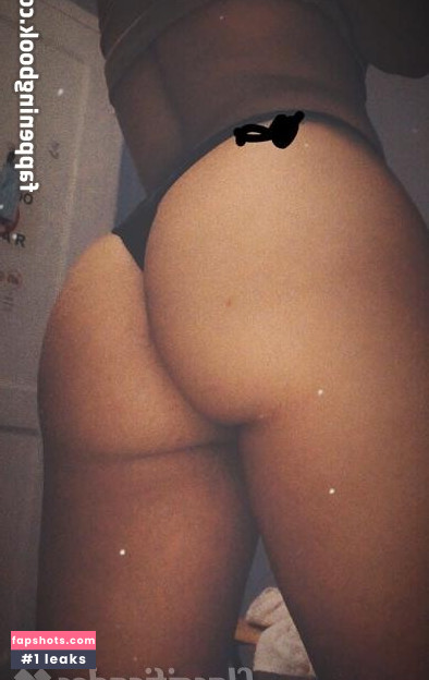 Tatiana Caetano Nude Leaks OnlyFans Photos #3 - LeakJerk