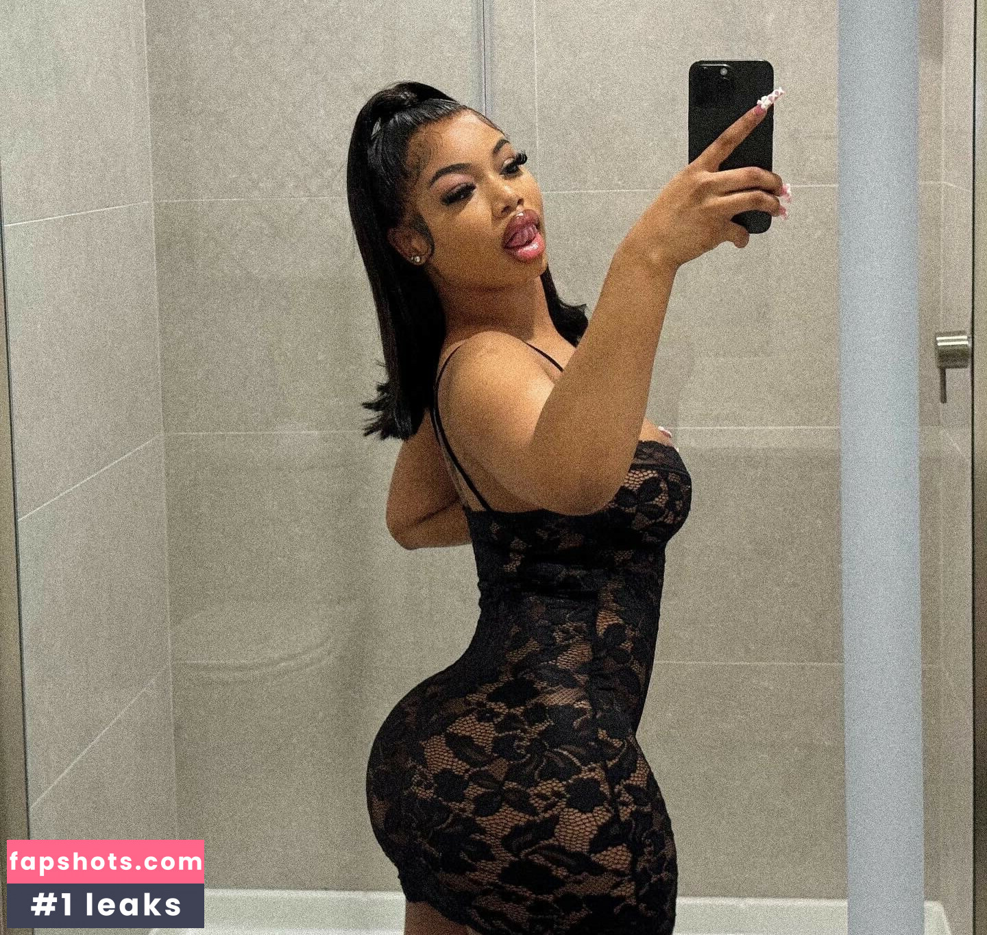 Tatiana Chanell gallery photo #9