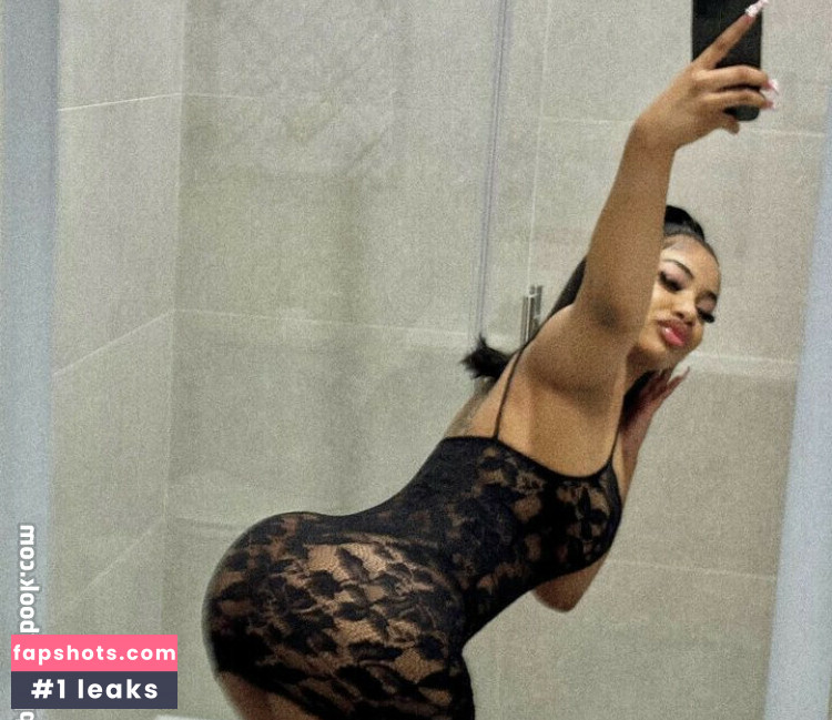 Tatiana Chanell gallery photo #10