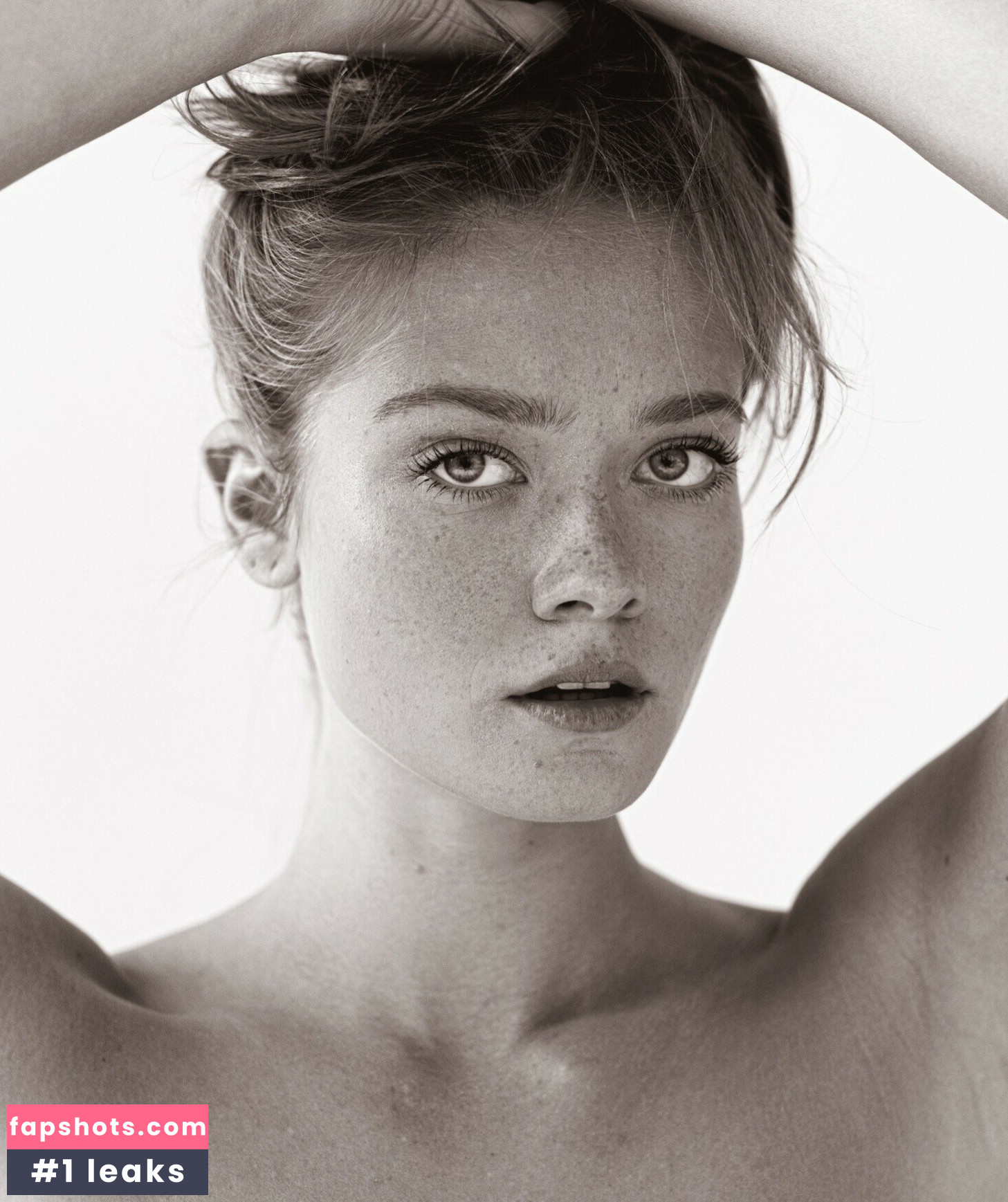 Tatiana Kozina gallery photo #29