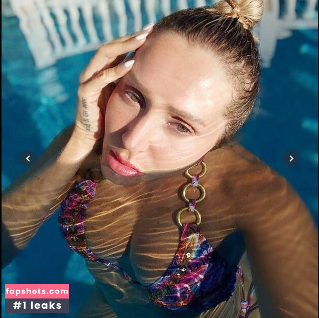 Tatiana Laurens gallery photo #3