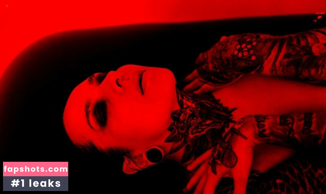 Tatiana Shmayluk gallery photo #22