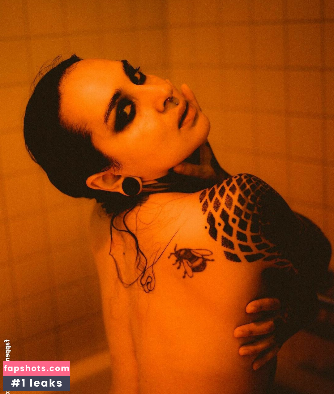 Tatiana Shmayluk gallery photo #25