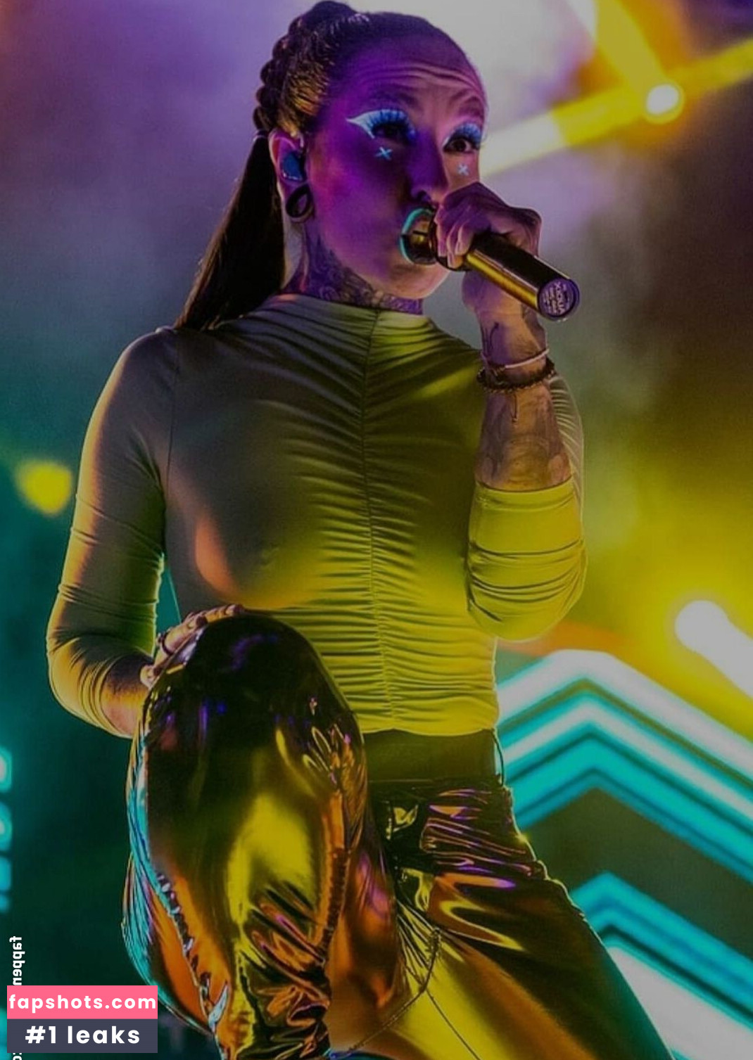 Tatiana Shmayluk gallery photo #34