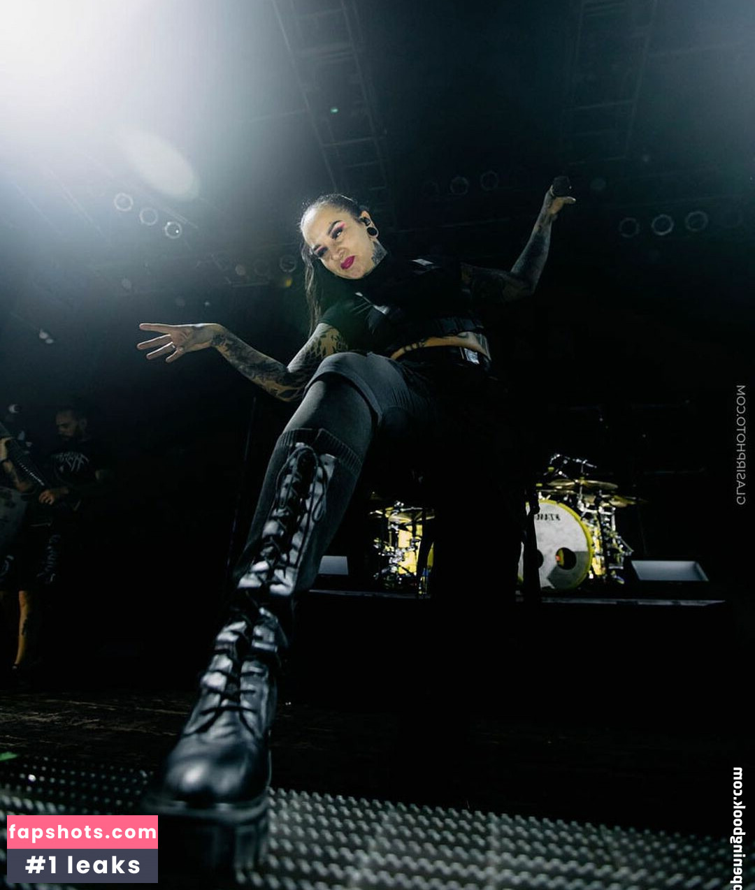 Tatiana Shmayluk gallery photo #5