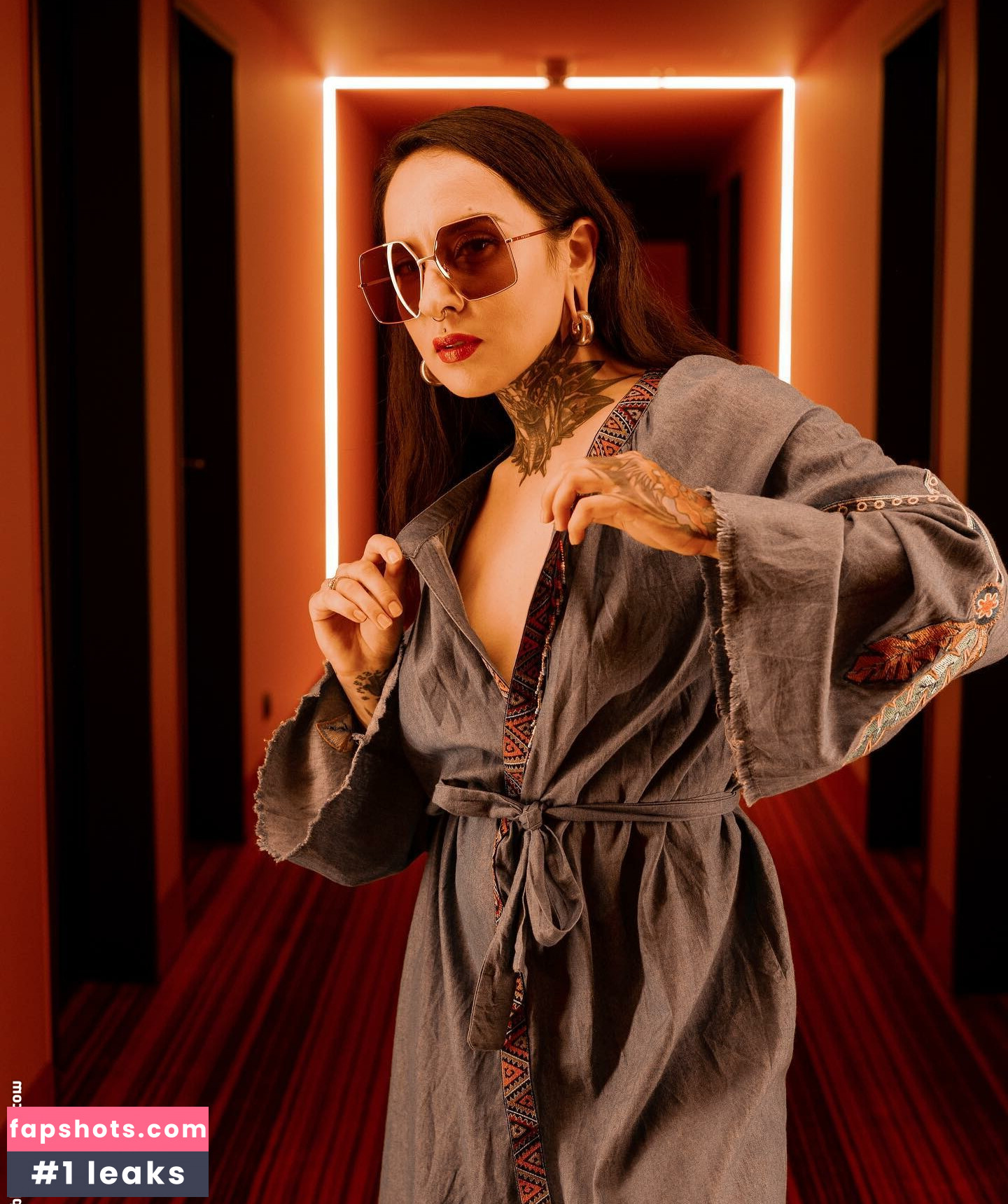 Tatiana Shmayluk gallery photo #8