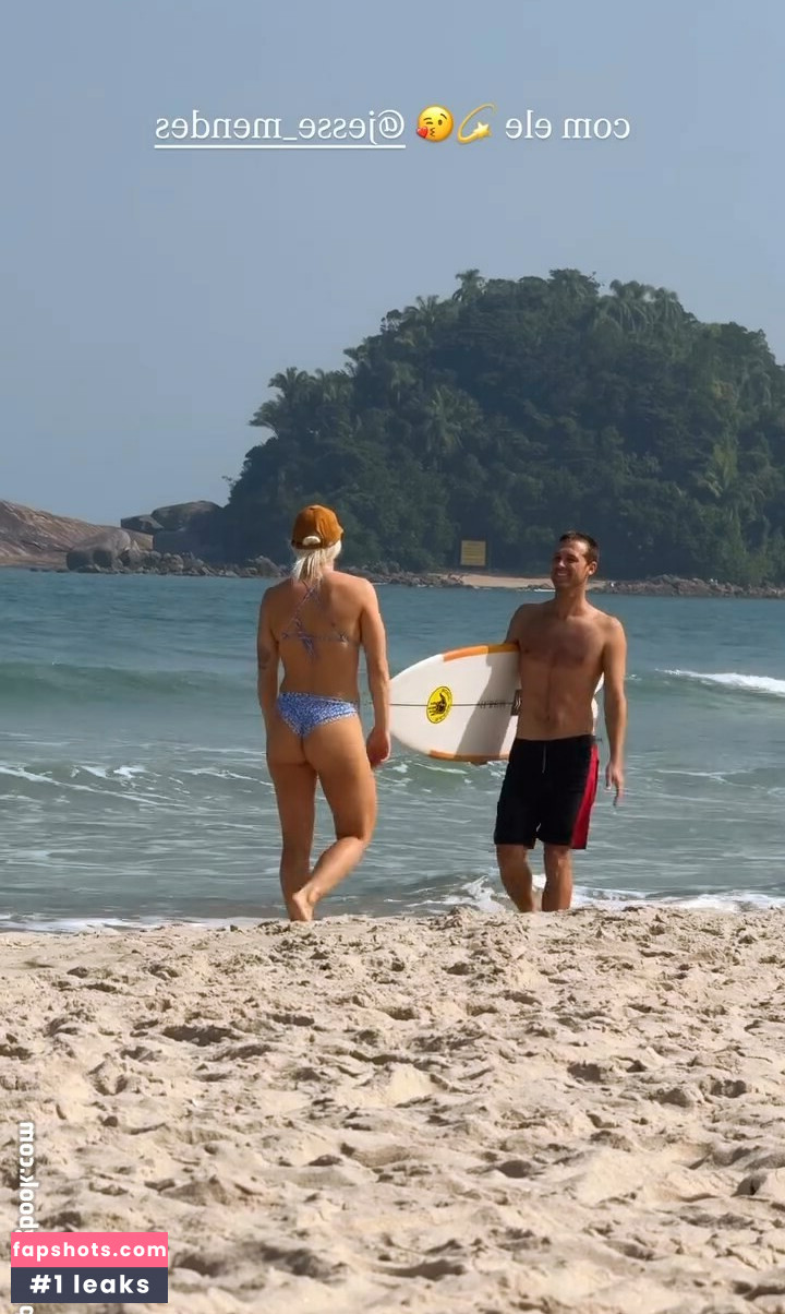 Tatiana Weston-Webb gallery photo #13