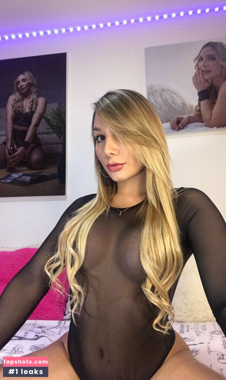 Tatireal gallery photo #7