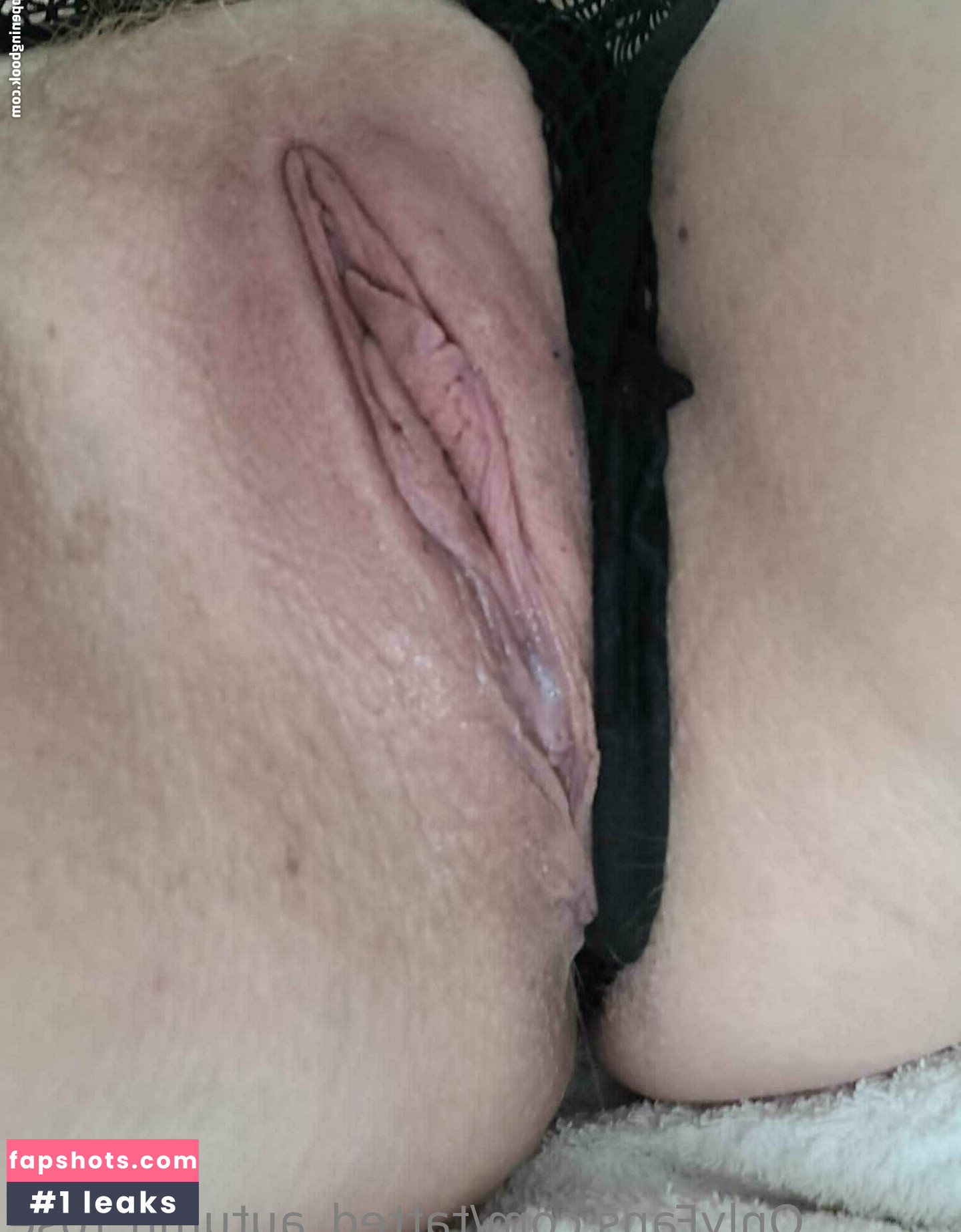 tatted_autumn_rose gallery photo #9