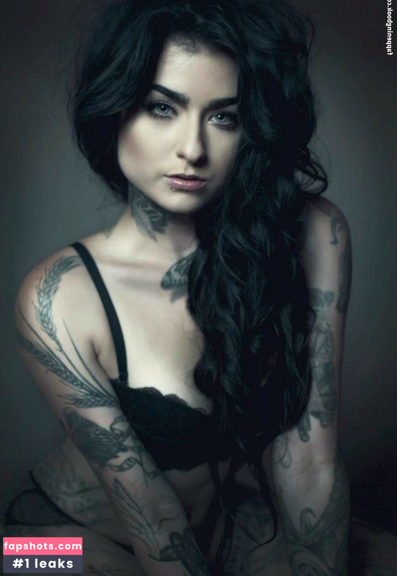 Tattoo Artists gallery photo #21