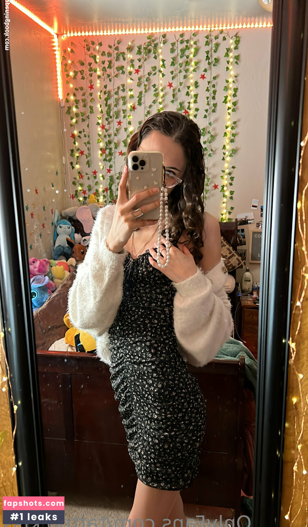 tattoo.kiss Nude Leaks OnlyFans Photos #2 - LeakJerk