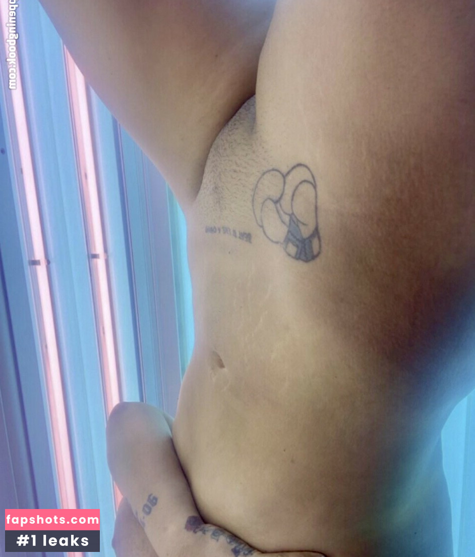 Tattooedmimi Nude Leaks OnlyFans Photos #3 - LeakJerk