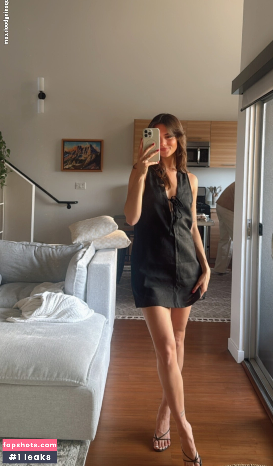 Tatum Dahl gallery photo #5