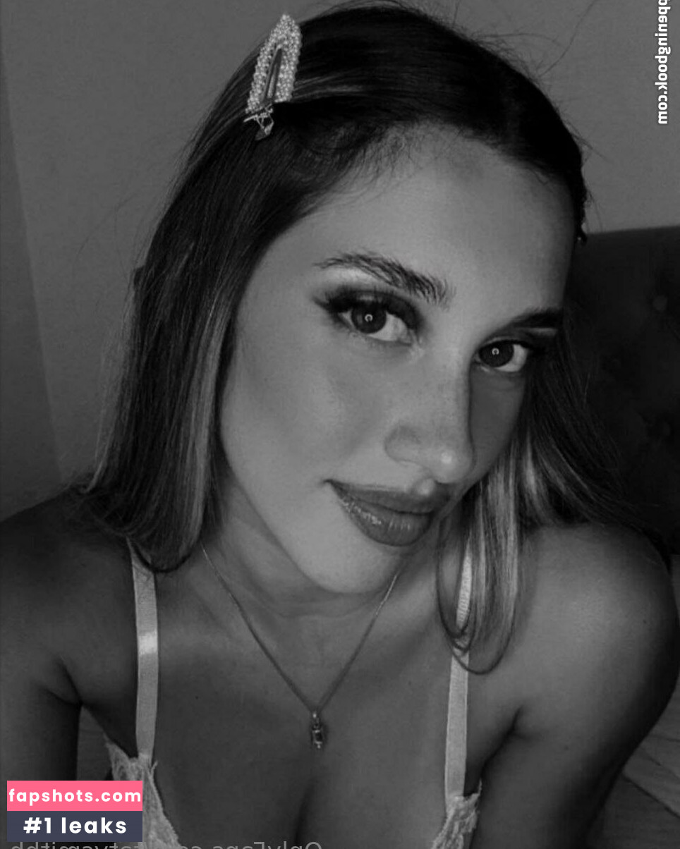 tatysmithh gallery photo #38