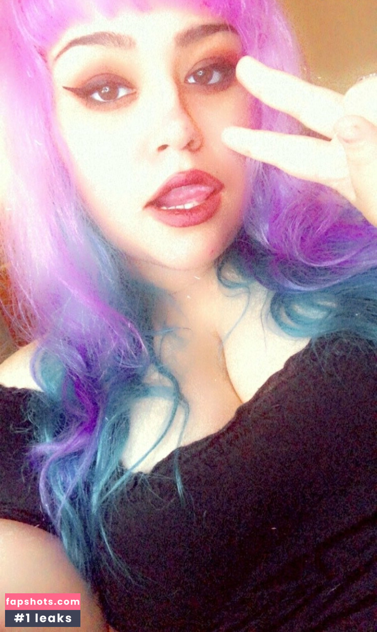 taviasamii gallery photo #2