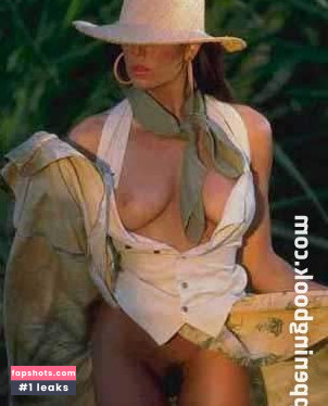 Tawnni Cable nude babe gallery